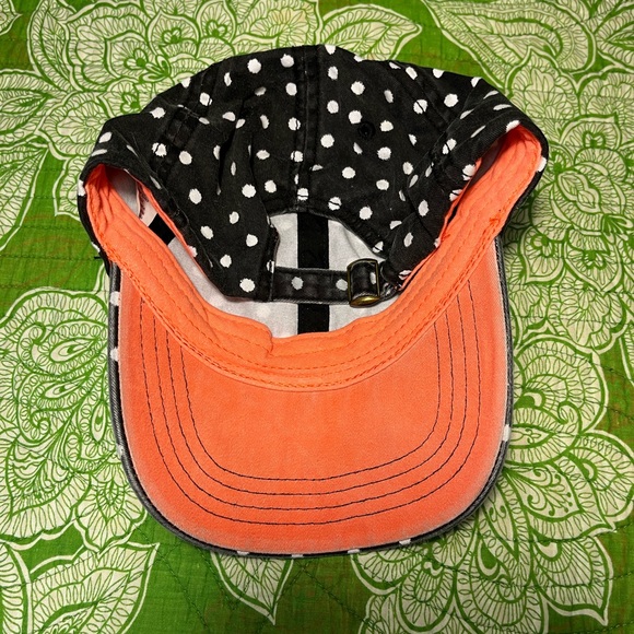 Polka dot hat - Picture 4 of 4